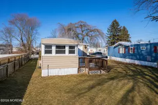 1 Bayshore Mobile Manor, Hazlet Township, NJ 07734 - Photo 16
