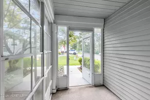 1016B Buckingham Dr, Manchester Township, NJ 08759 - Photo 6