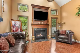 9 Landmark Ln, Marlboro Township, NJ 07746 - Photo 14