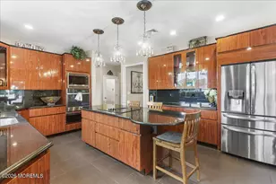 9 Landmark Ln, Marlboro Township, NJ 07746 - Photo 18