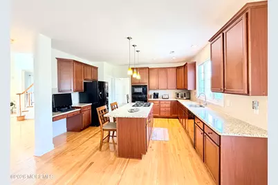 80 Stream Bank Drive, Freehold, NJ 07728 - Photo 48