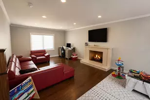 2 Candlelight Dr, Holmdel, NJ 07733 - Photo 4