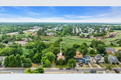 210 Church Street, Belford, NJ 07718 - Photo 28