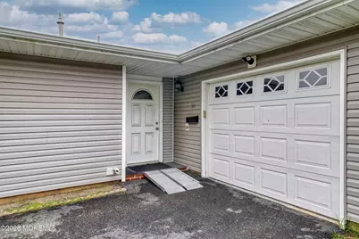 13 Clay Circle, Brick, NJ 08724 - Photo 4