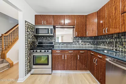 60 County Road #J67, Cliffwood, NJ 07721 - Photo 16
