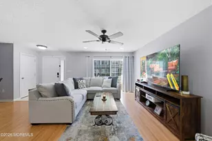 98 Watson Ct, Howell Township, NJ 07731 - Photo 4