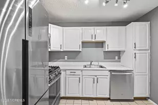 101 Bluebell Dr, Jackson, NJ 08527 - Photo 6