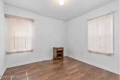 275 Laurel Avenue, Hazlet Township, NJ 07734 - Photo 16