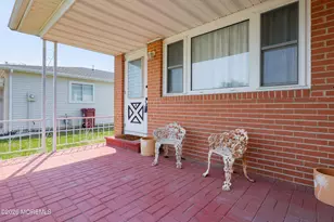 4 Corinth Pl, Toms River Township, NJ 08757 - Photo 2