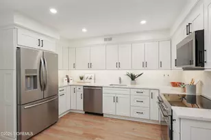 25 Meadow Ave, Monmouth Beach, NJ 07750 - Photo 8