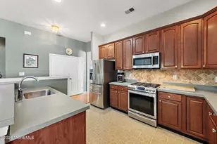 7 Masters Ct, Little Egg Harbor, NJ 08087 - Photo 16