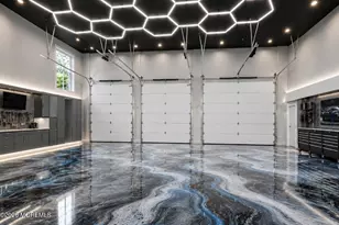 111 Parker Chase Ct, Morganville, NJ 07751 - Photo 10