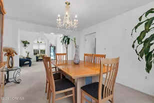 26 Brandywine Dr, Matawan, NJ 07747 - Photo 12