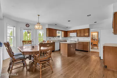 26 Brandywine Drive, Matawan, NJ 07747 - Photo 20