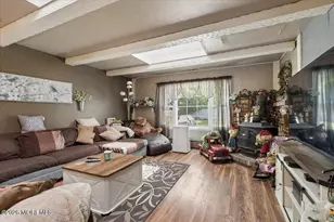 42 Walnut St, Edison, NJ 08817 - Photo 14