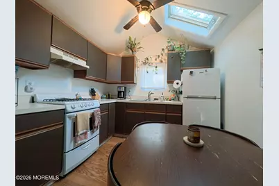 24 Homestead Drive, Brick, NJ 08723 - Photo 6