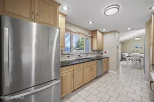 10 Rosemary Dr, Hazlet Township, NJ 07730 - Photo 16
