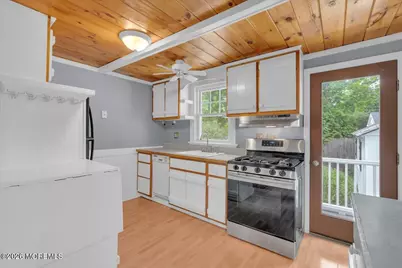 6 Haggers Lane, Fair Haven, NJ 07704 - Photo 8