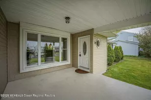 34 Bell St, Berkeley, NJ 08721 - Photo 2