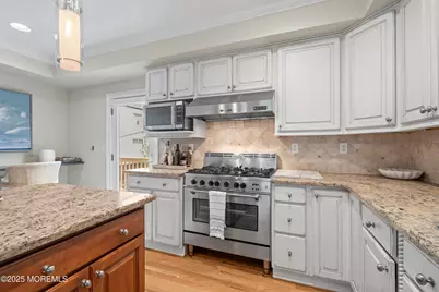 5 Shrewsbury Way, Sea Bright, NJ 07760 - Photo 18