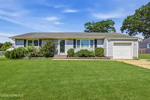 501 Burnside St, Toms River Township, NJ 08757 - Photo 2