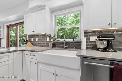 7 Cannan Court, Marlboro Township, NJ 07726 - Photo 12
