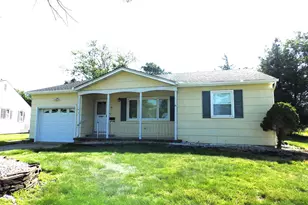 36 Gower Ct, Toms River Township, NJ 08757 - Photo 2