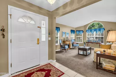 2 Pine Valley Court, Lakewood, NJ 08701 - Photo 4