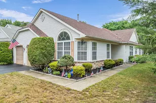 2 Pine Valley Ct, Lakewood, NJ 08701 - Photo 1