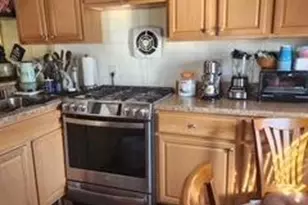 262 Madison St, Eatontown, NJ 07724 - Photo 2