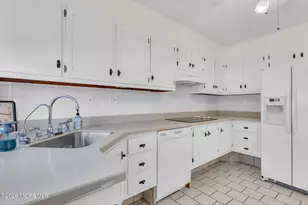188B Sterling Ct, Lakewood, NJ 08701 - Photo 10