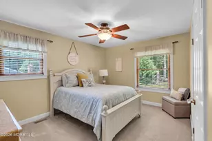 10 Yellowstone Ln, Howell Township, NJ 07731 - Photo 22