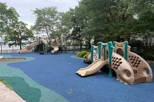 24 Tottenham Ct, Jersey City, NJ 07305 - Photo 34