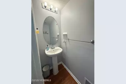24 Tottenham Court, Jersey City, NJ 07305 - Photo 12