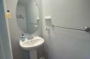 24 Tottenham Ct, Jersey City, NJ 07305 - Photo 10