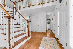 55 Sydney Ct, Atlantic Highlands, NJ 07716 - Photo 4