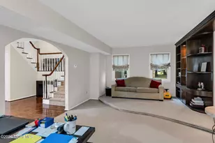 6 Hudson Bay Terrace, Marlboro Township, NJ 07746 - Photo 10