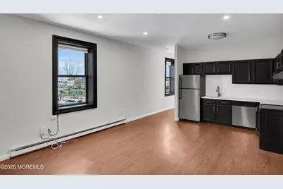 31 W Front Street #1, Red Bank, NJ 07701 - Photo 2