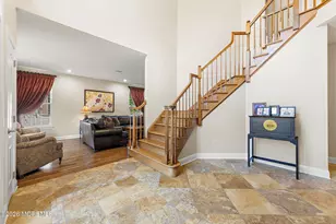 23 Taylors Run, Tinton Falls, NJ 07712 - Photo 10