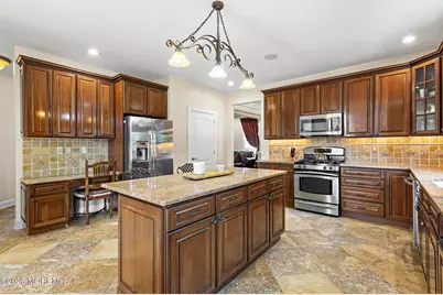 23 Taylors Run, Tinton Falls, NJ 07712 - Photo 16