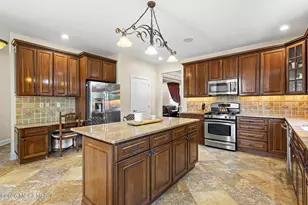 23 Taylors Run, Tinton Falls, NJ 07712 - Photo 16