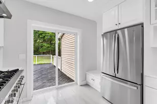 201 Knox Ave, Eatontown, NJ 07724 - Photo 20