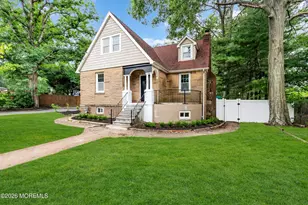 201 Knox Ave, Eatontown, NJ 07724 - Photo 2
