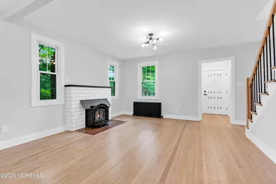 201 Knox Avenue, Eatontown, NJ 07724 - Photo 10
