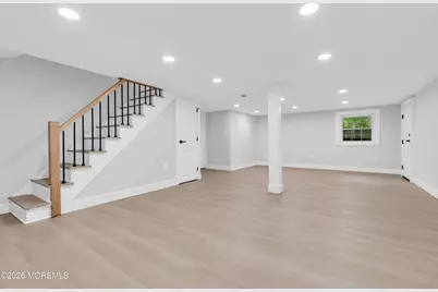 201 Knox Avenue, Eatontown, NJ 07724 - Photo 34