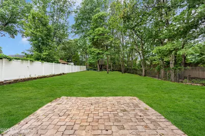 201 Knox Avenue, Eatontown, NJ 07724 - Photo 48