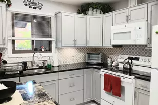 48 Ellsworth Ct, Red Bank, NJ 07701 - Photo 6