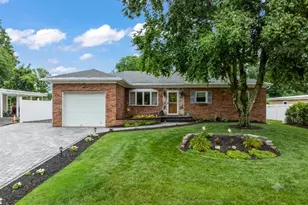 282 Parkview Ter, Lincroft, NJ 07738 - Photo 2