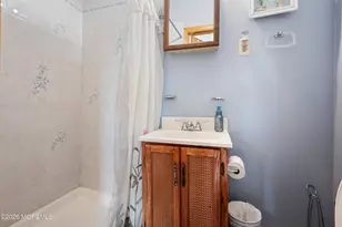 282 Parkview Ter, Lincroft, NJ 07738 - Photo 20