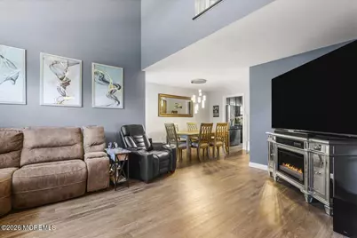 123 Kentucky Way, Freehold, NJ 07728 - Photo 12